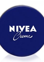 Nivea univerzalna hidratantna krema 75ml za negu lica i tela za celu porodicu. Intezivno neguje i hidrira sve tipove kože. Ne sadrži parabene, ni konzervanse.