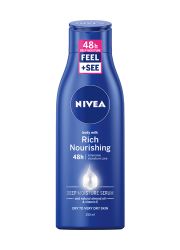 Nivea mleko za telo Rich Nourishing 250ml sa bademovim uljem, intenzino hrani i hidrira suvu i veoma suvu kožu tela. Pruža 48 sati intezivne hidratacije.