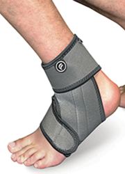 Neoprene steznik za stopalo sa magnetima ubrzavaju prirodan tok ozdravljenja slimulišući krvne sudove i podižući nivo kiseonika tretiranog dela tela.